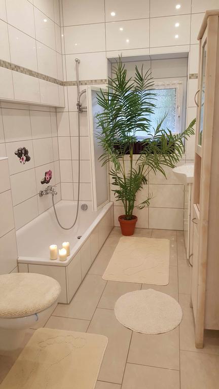 Holiday Apartment Essen Bilik gambar
