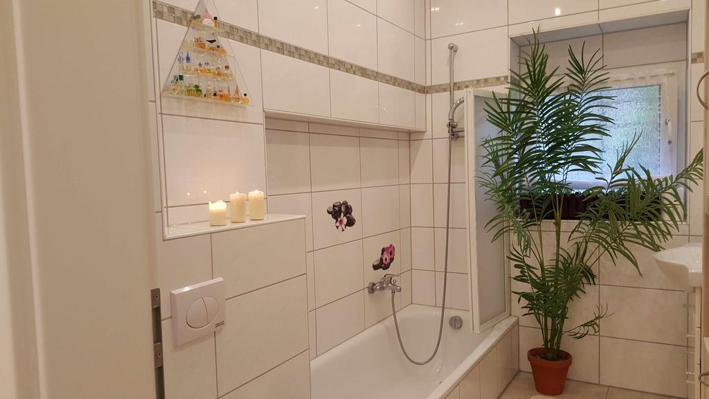 Holiday Apartment Essen Bilik gambar